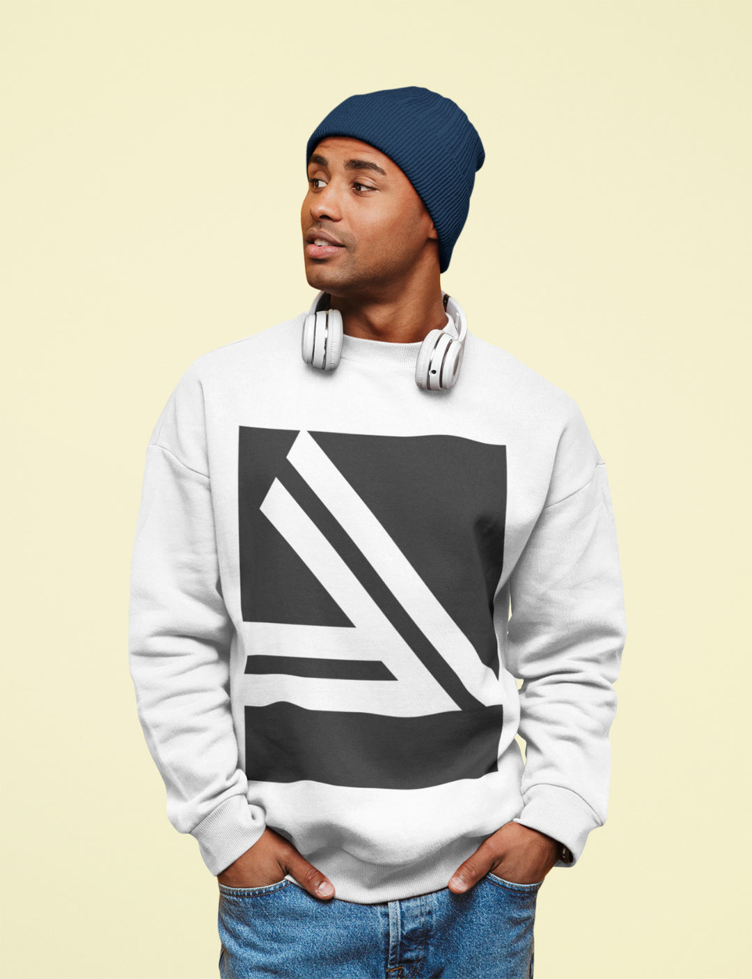 Slanted Logo Crewneck Sweatshirt – Trecela